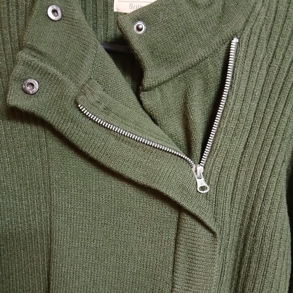 Vintage Women's Zip Sweater Nice & Comfy, Stylish - Picture 2 of 4